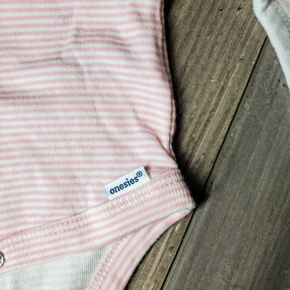 Gerber Baby Girl Pink and White Fox Onesies Bundle Size 6-9m 100% Cotton